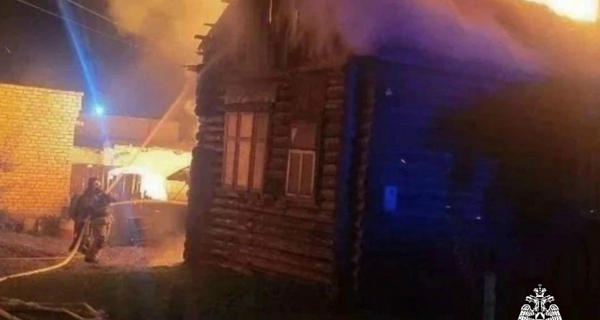 При пожаре в частном доме в Галиче погиб 62-летний мужчина